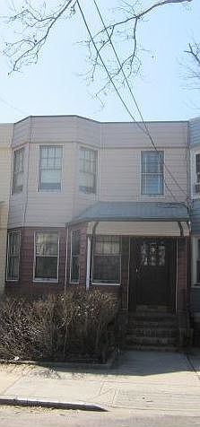 1st image of 6524 Admiral Ave