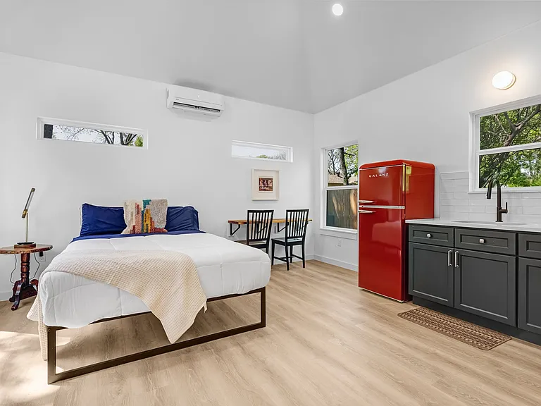 702 Cordell St #ADU — Photo 8