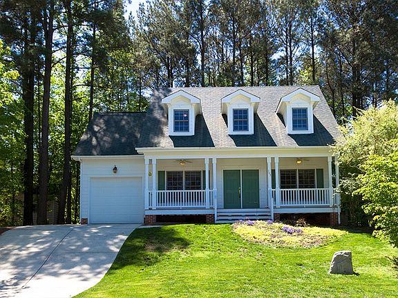 5th image of 303 Burnt Pine Ct