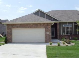 3910 Savoy Dr, Columbia, MO 65203