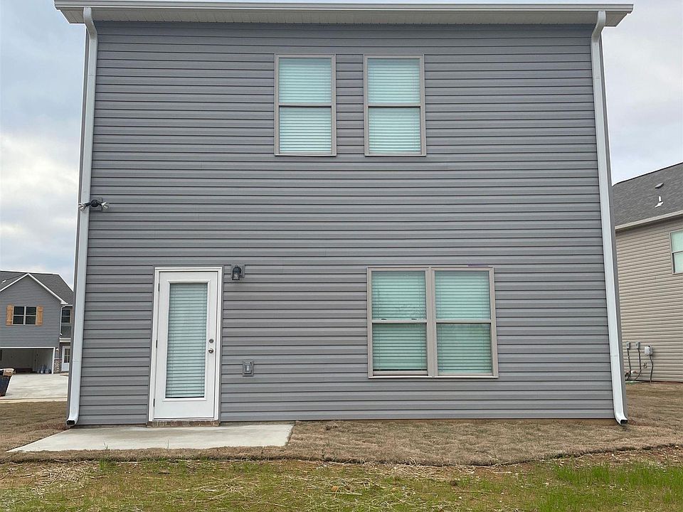 2nd image of 95 Cole Ln
