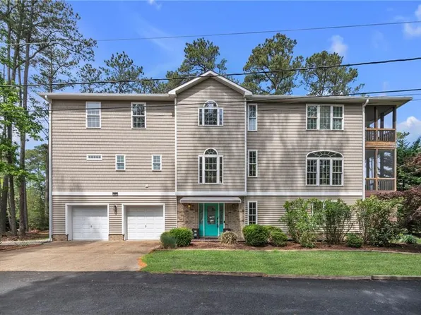 247 Hunts Neck Rd, Poquoson, VA 23662