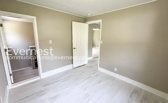119 Westbrook Ave — Photo 9