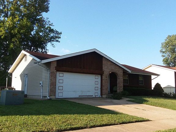 2nd image of 5192 Edgemere Dr