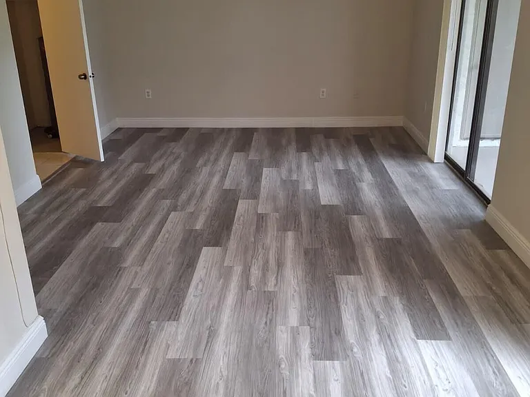 3222 Coral Lake Ln — Photo 4