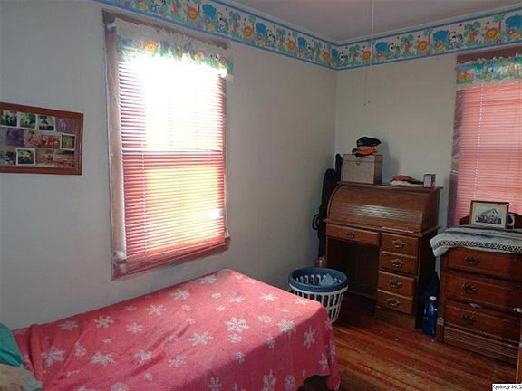 Home for Sale in Quincy, IL $47,500