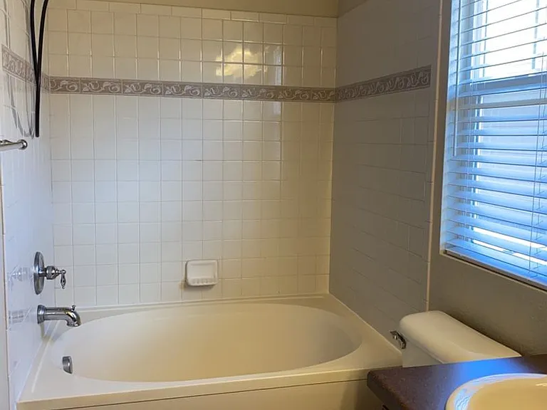2738 Port Place Dr — Photo 34