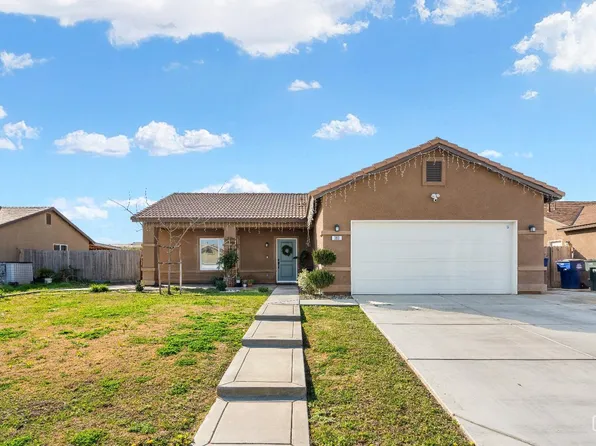383 Capistrano St, Arvin, CA 93203