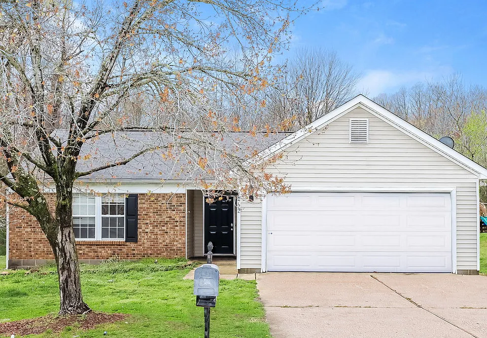 8722 Purple Thistle Ln