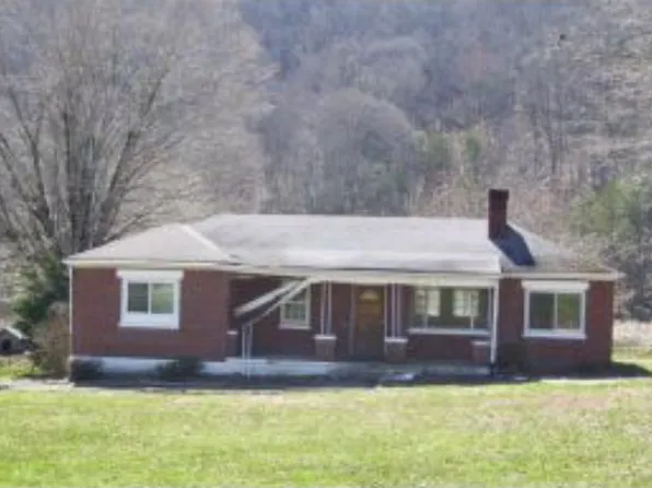 18240 Brumley Gap Rd, Abingdon, VA 24210
