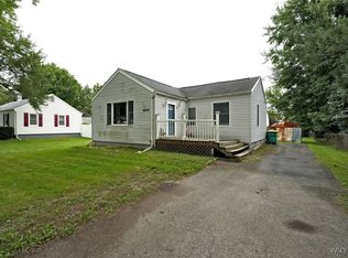 6254 Dorchester Rd, Lockport, NY 14094