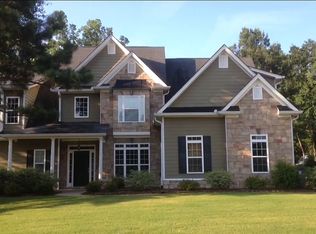 8695 Copperridge Dr, Winston, GA 30187