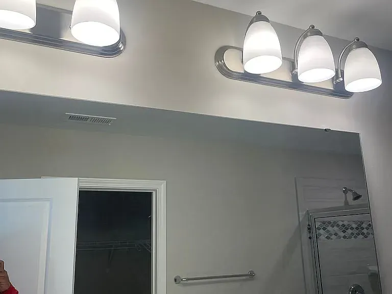 207 Adobe Pl — Photo 3