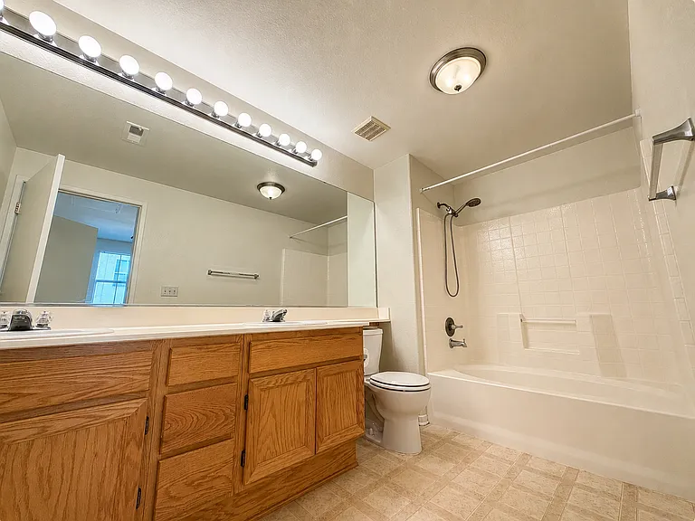 1346 Nicolette Ave #1235 — Photo 12