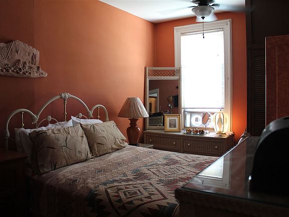 4th image of 51 Winfield Ave