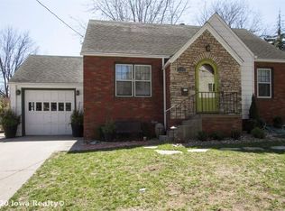 4100 Wallace Ln, Des Moines, IA 50310