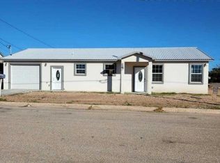 1402 W Stevens St, Carlsbad, NM 88220