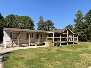 1085 Maple Grove Church Rd, Chatsworth, GA 30705