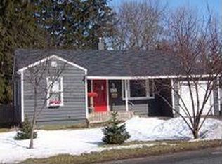 99 E Oneida St, Baldwinsville, NY 13027