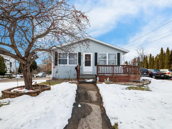 846 Bellevue St, Green Bay, WI 54302