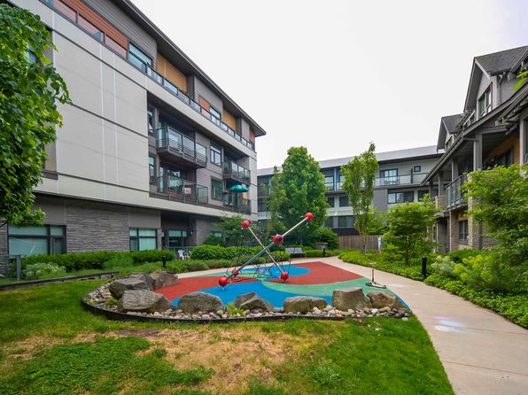 1738 55a St #212, Delta, BC V4M 0A9