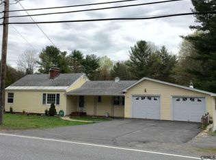 810 Bay Rd, Queensbury, NY 12804