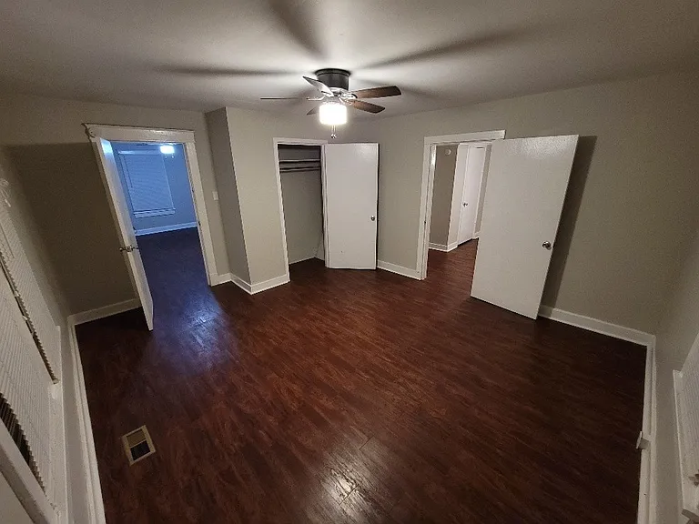 657 James Ave — Photo 14