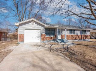 2404 Albert Lee Ave, Sedalia, MO 65301