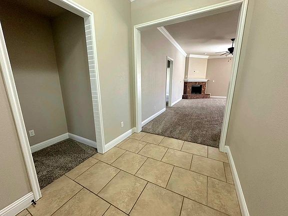 3rd image of 6103 King Kelly Ct
