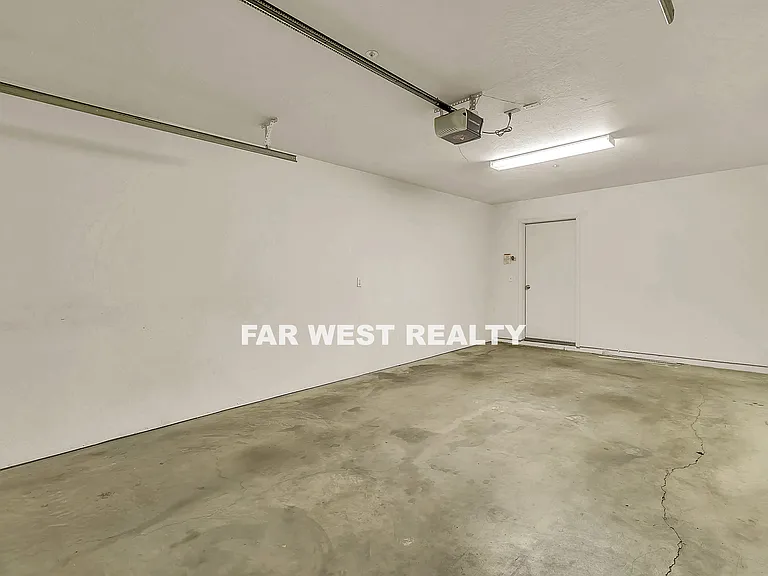 4032 N Viewpoint Dr #D — Photo 31
