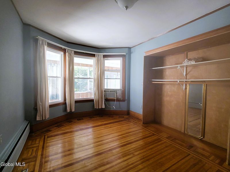 5th image of 1 S Marshall Street