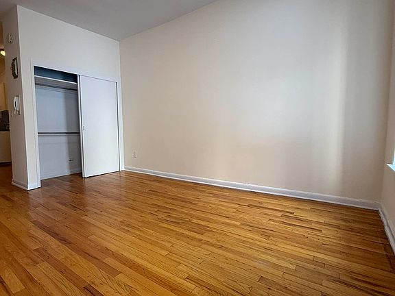 3rd image of 436 E 89th St APT 4D