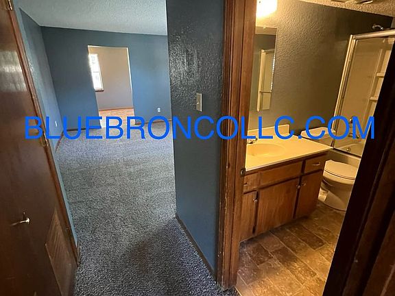 5th image of 163 NW Vesper St #0
