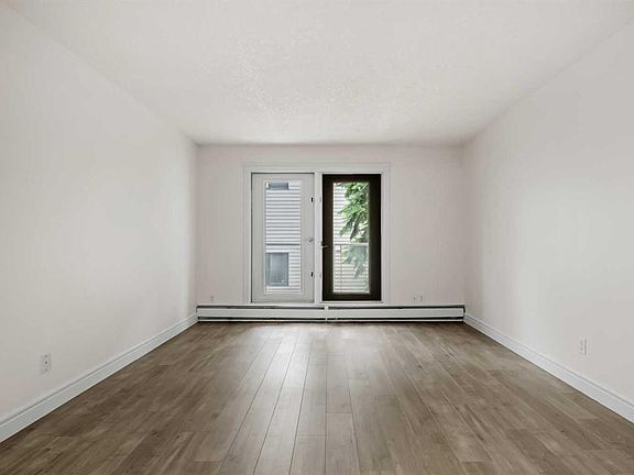 5th image of 2010 E 35th Ave SW #207