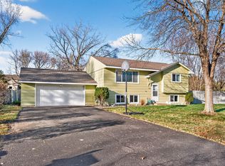 9800 129th Ln N, Champlin, MN 55316