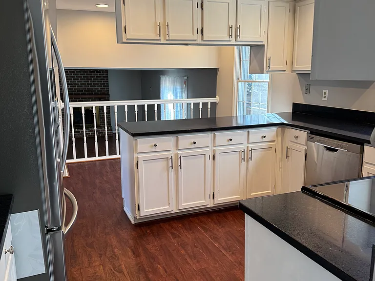 777 Live Oak Dr — Photo 12