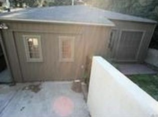 8448 Ridpath Dr, Los Angeles, CA 90046