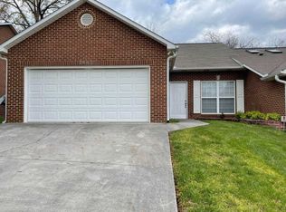 2443 Glen Meadow Rd, Knoxville, TN 37909