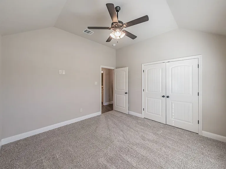 1625 Town Creek Cir — Photo 31