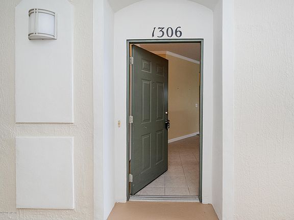 3rd image of 11251 Campfield Dr Unit 1306