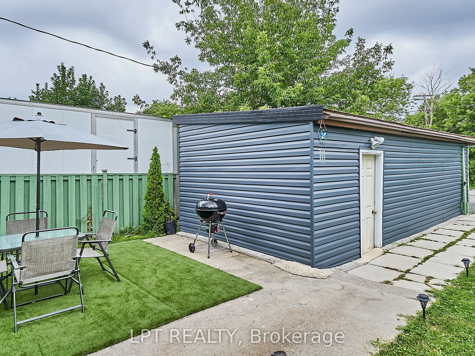 4 bed, $2,300 — Photo 3