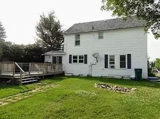 301 2nd St, Underwood, ND 58576