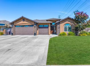 212 Princeton St, Tulare, CA 93274