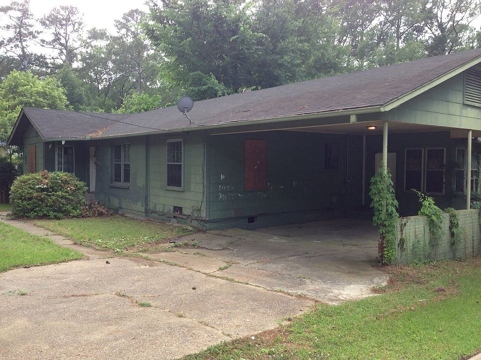 2nd image of 2015 East Dr