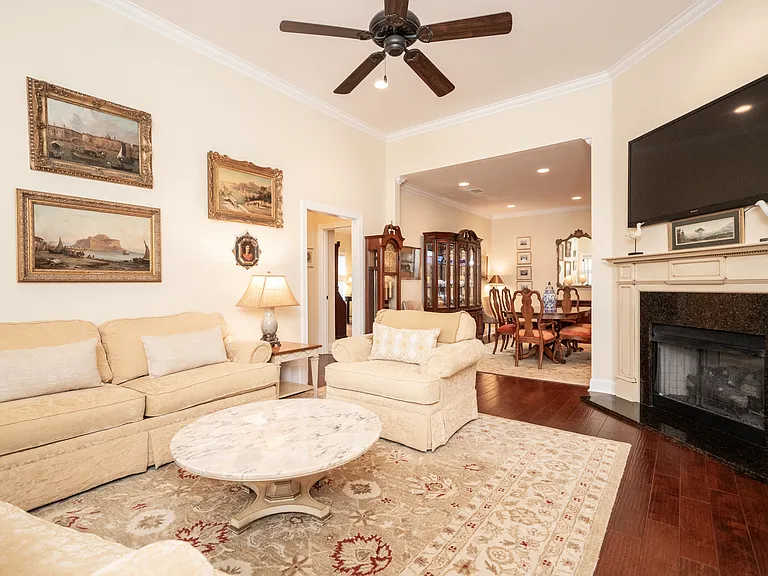 Great Room/Gas Fireplace