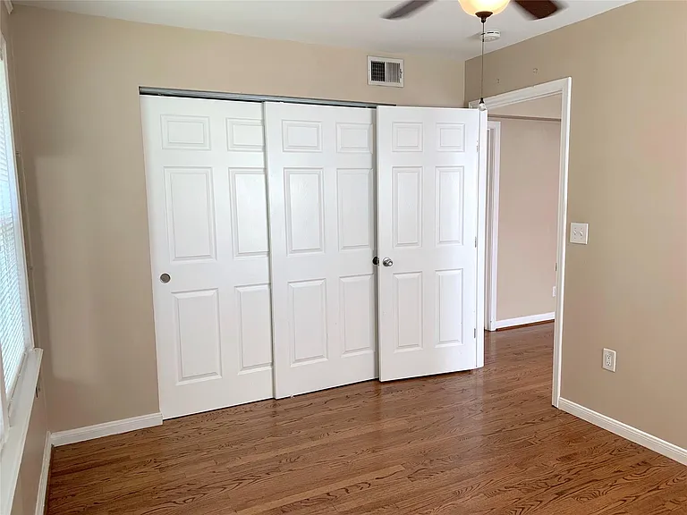 307 Avondale St #1 — Photo 20
