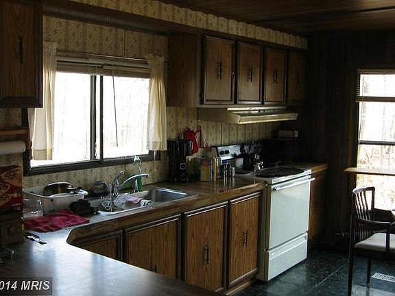 5th image of 14331 Fox Trot Ct