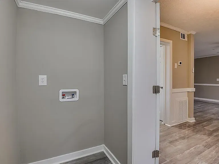 801 Monte Sano Ave #B1 — Photo 13
