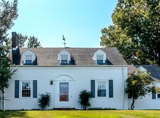 323 Peachbloom Hill Ln, Berea, KY 40403