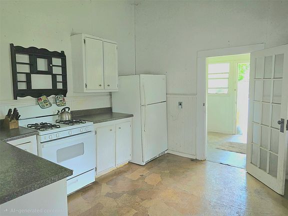 5th image of 506 W Harris St